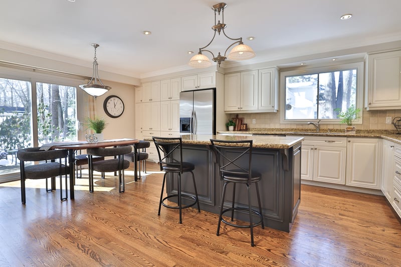Luxury estate at 1244 Woodland Avenue, Mississauga, ON — photo 9