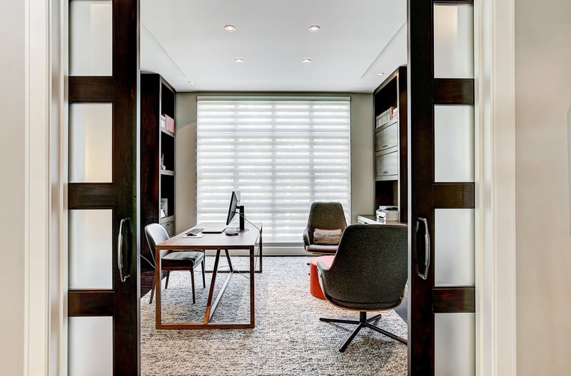 Luxury estate at 528 Rue du Sommet, Mont Saint-Hilaire — photo 14