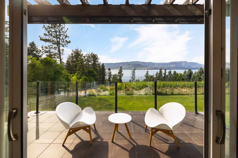 Luxury estate at 4840 Lakeshore Road, Kelowna, BC — photo 7