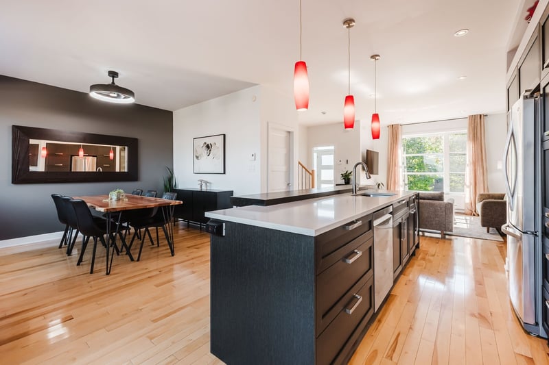 Luxury estate at 1185 Rue Régis-Phaneuf, Beloeil, QC — photo 7