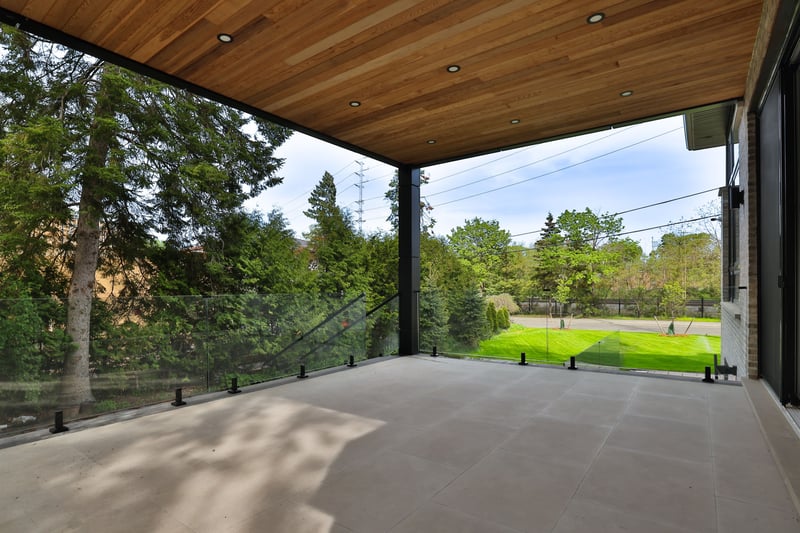 Luxury estate at 1143 Kane Road, Mississauga, ON — photo 20