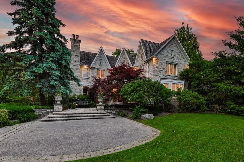 Luxury estate at 1257 Tecumseh Park Drive, Mississauga, ON — photo 36