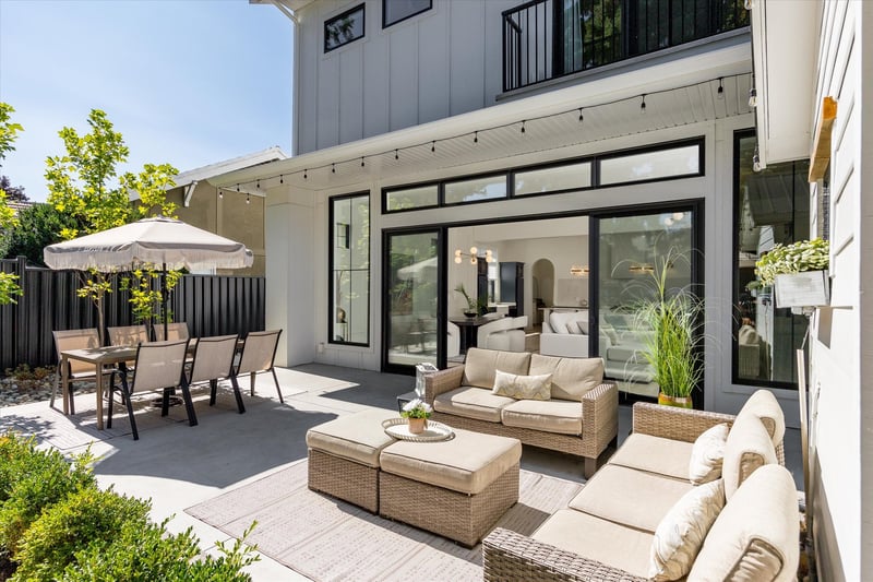Luxury estate at 2053 Long Street, Kelowna, BC — photo 15