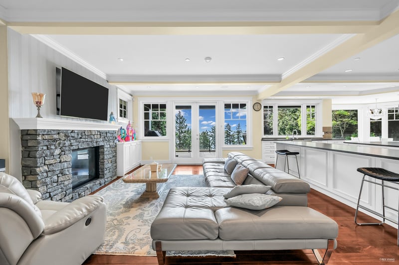 Luxury estate at 4668 Clovelly Walk, West Vancouver, BC — photo 13