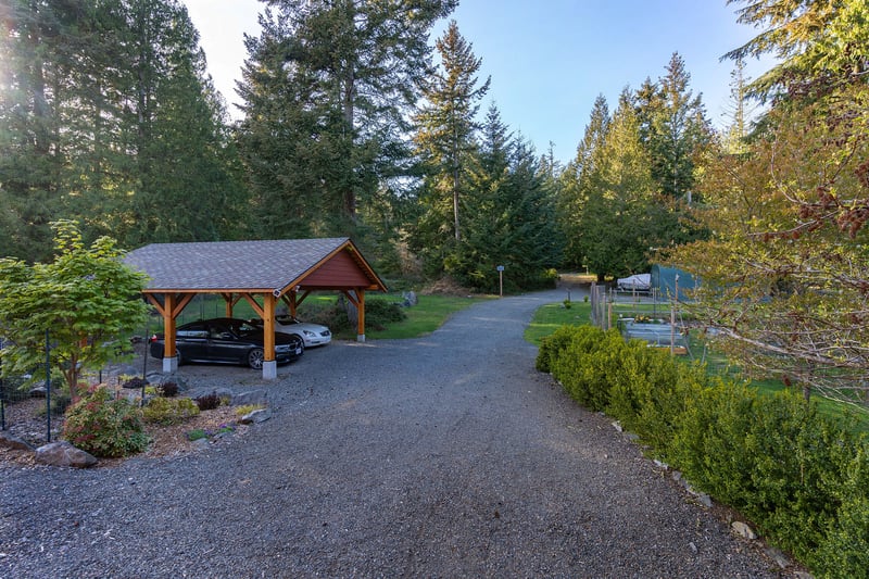 Luxury estate at 1004 Cowan Point Drive, Bowen Island, BC — photo 34