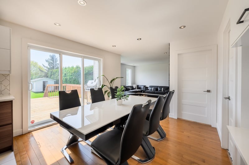 Luxury estate at 2536 Chemin du Calvaire, Varennes, QC — photo 11