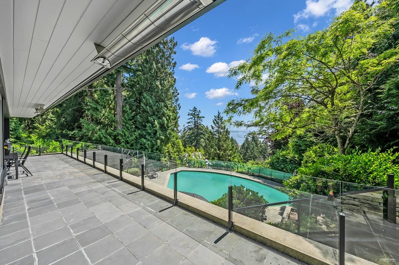 Luxury estate at 4668 Clovelly Walk, West Vancouver, BC — photo 10