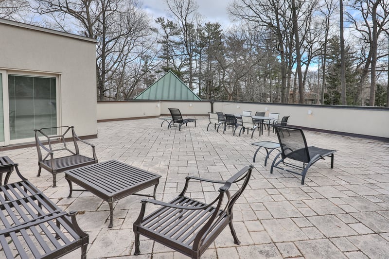 Luxury estate at 937 Whittier Crescent, Mississauga, ON — photo 27