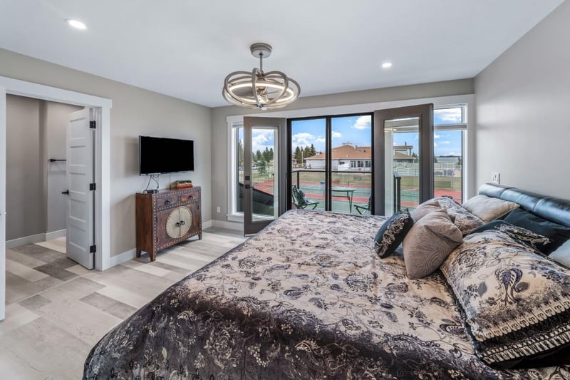 Luxury estate at 7055 35468 Range Road 30, Rural Red Deer County, AB — photo 12