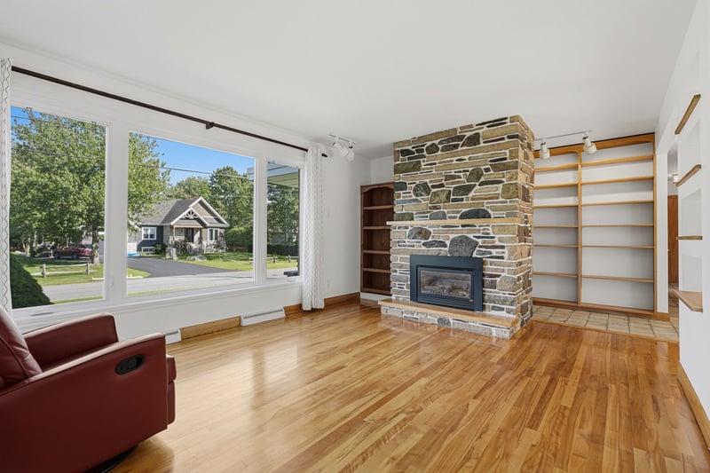Luxury estate at 248 Rue Neil, Granby, QC — photo 9
