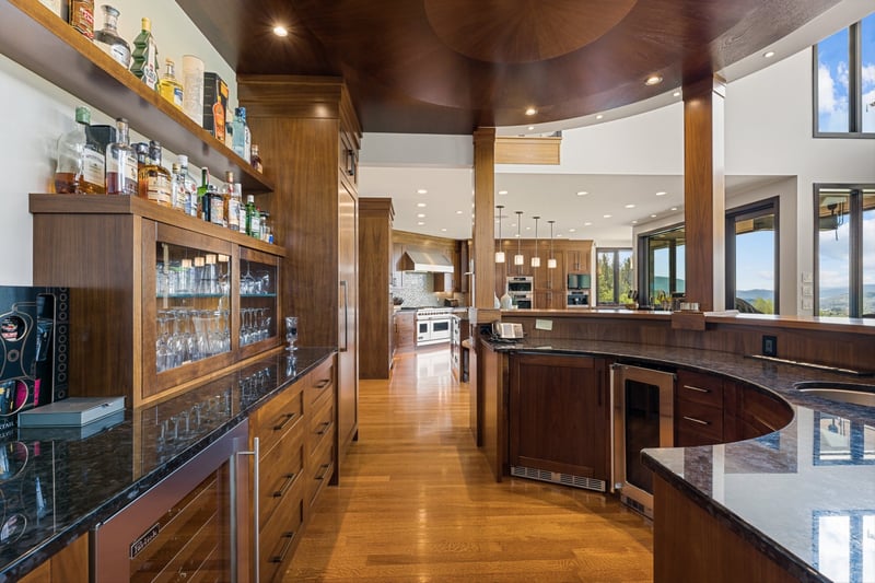 Luxury estate at 6487 Dixon Dam Road, North Okanagan, BC — photo 11