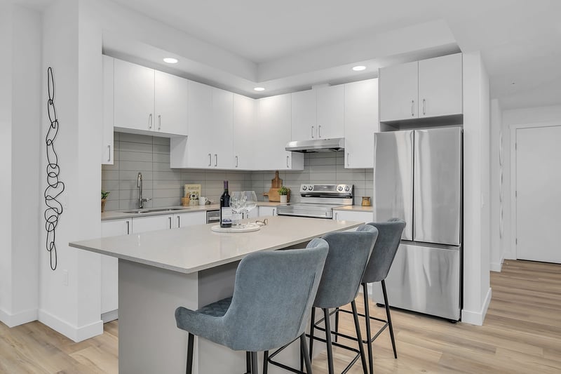 Luxury estate at 1057 Frost Road #301, Kelowna, BC — photo 1