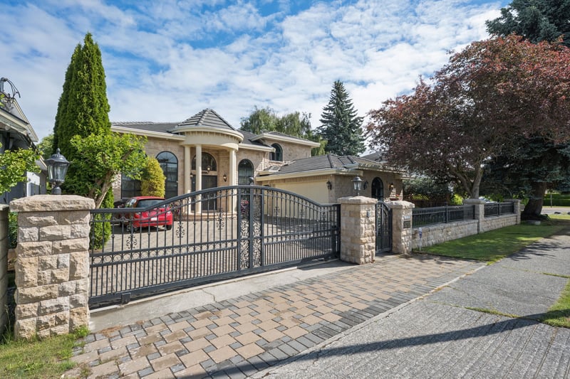 Luxury estate at 3711 Ullsmore Avenue, Richmond, BC — photo 4