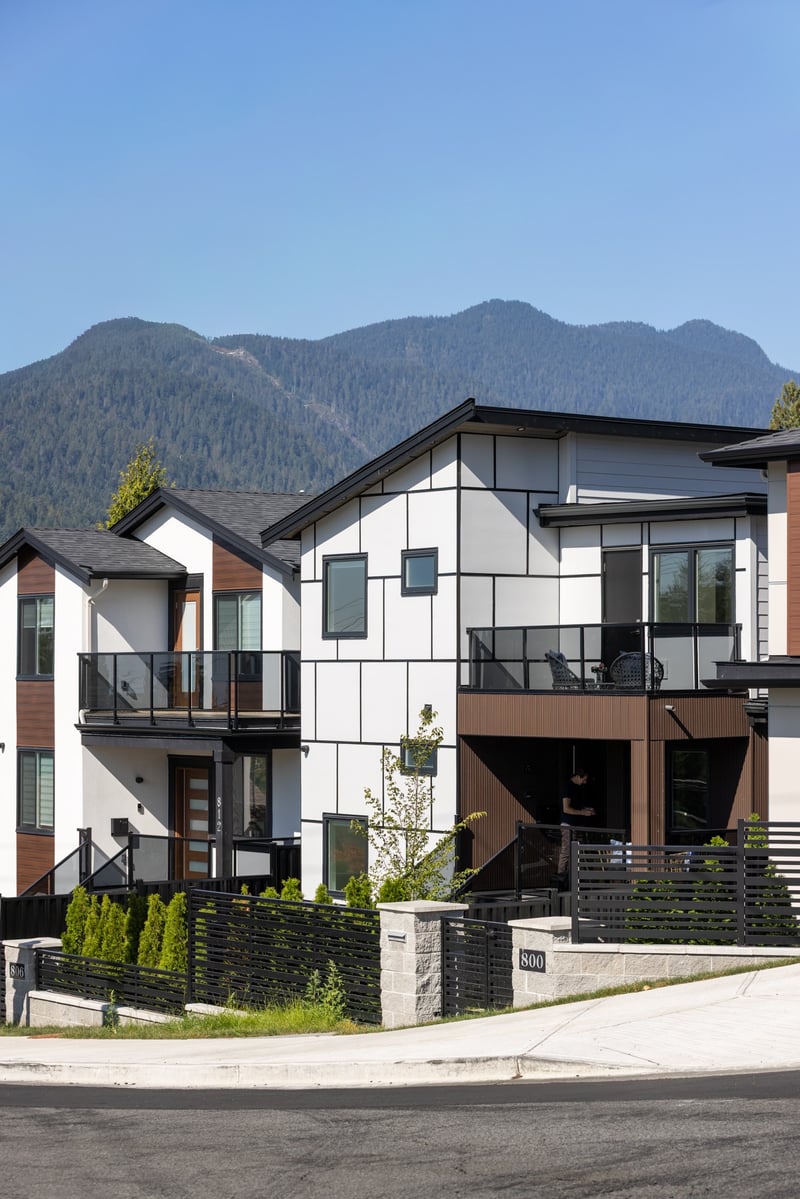 Luxury estate at 806 Montroyal Boulevard, North Vancouver, BC — photo 48