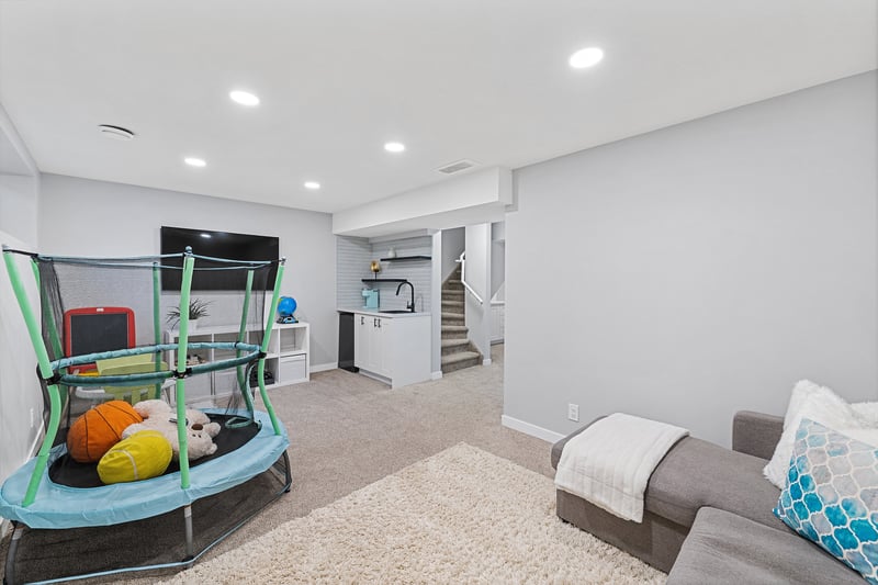 Luxury estate at 158 Carringvue Park Northwest, Calgary, AB — photo 17