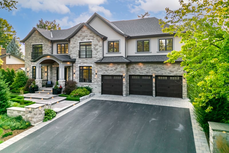 Luxury estate at 100 Seneca Drive, Hamilton, ON — photo 5