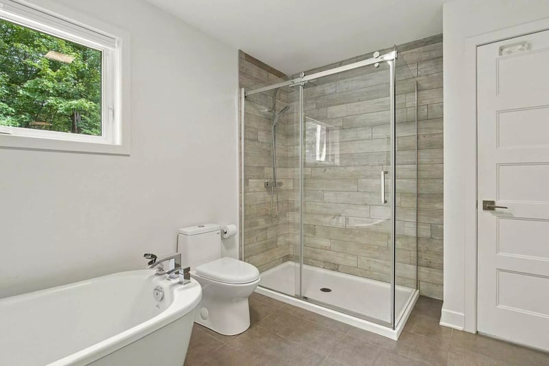 Luxury estate at 18 Rue des Faux Trembles, Eastman, QC — photo 23