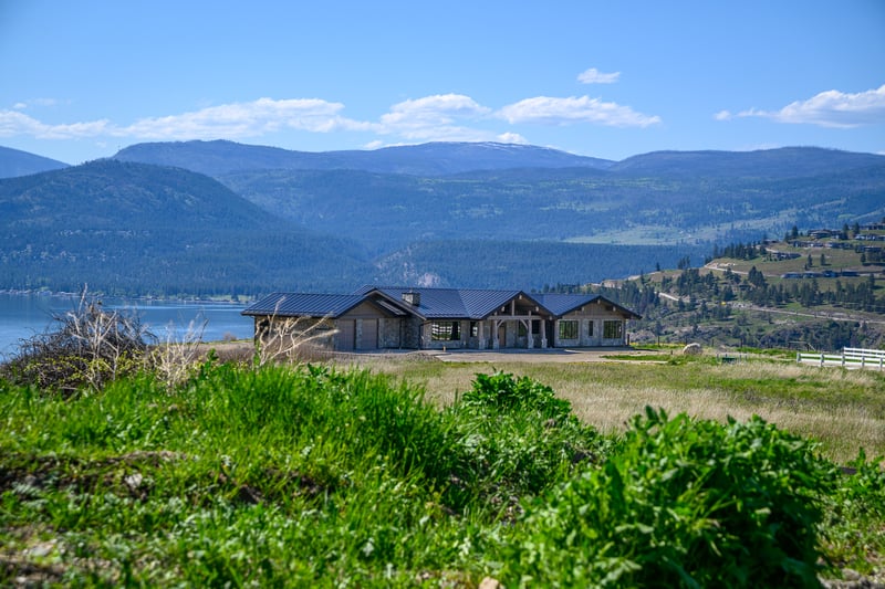 Luxury estate at 8399 Bench Row Road, Vernon, BC — photo 22