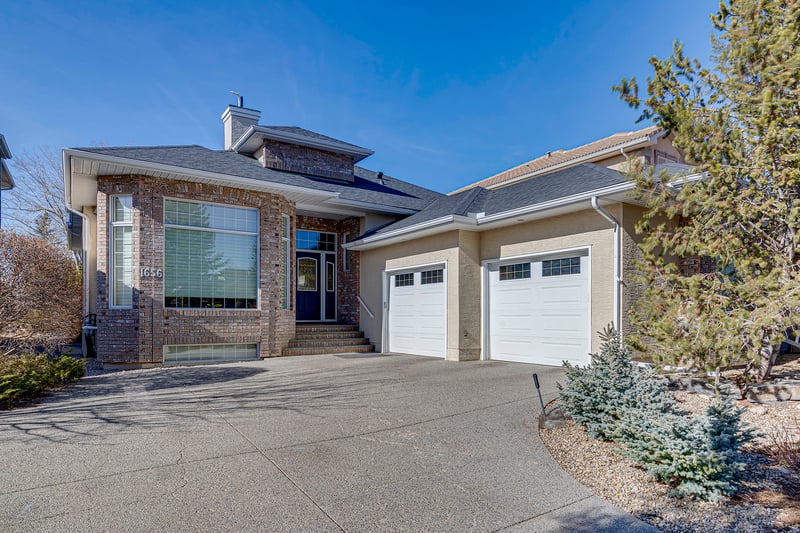 Luxury estate at 1656 Evergreen Hill Southwest, Calgary, AB — photo 8