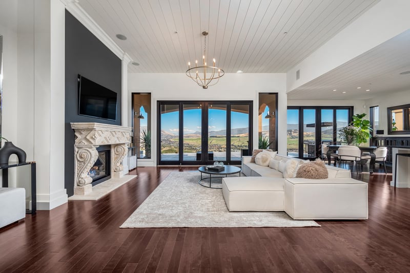 Luxury estate at 328 Cordon Place, Vernon, BC — photo 12