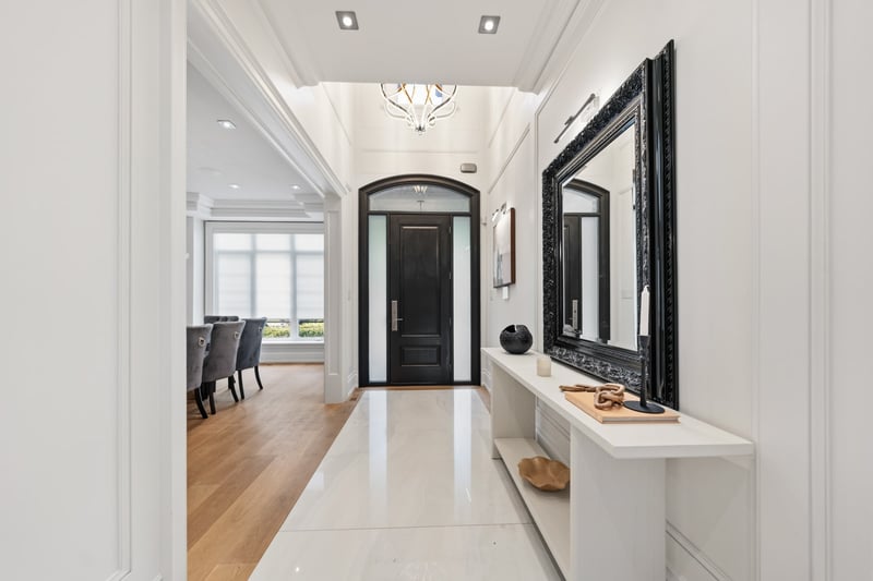 Luxury estate at 523 Vesta Drive, Toronto, ON — photo 7
