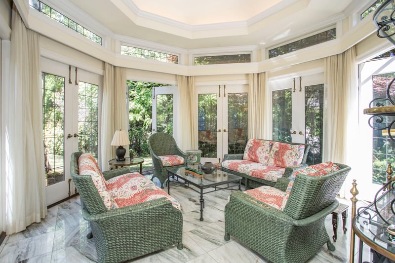 Luxury estate at 4576 Connaught Drive, Vancouver, BC — photo 11