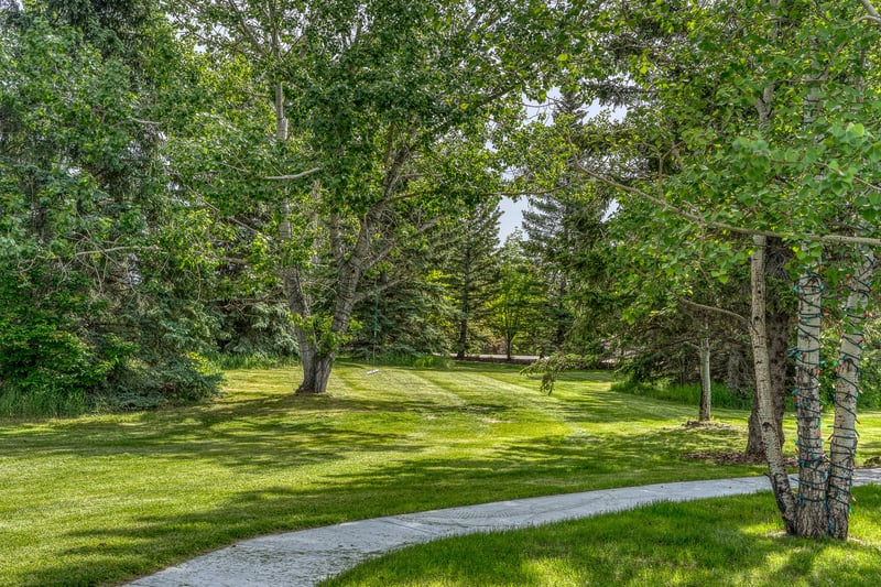 Luxury estate at 183 Pinebrook Way South West, Calgary, AB — photo 20