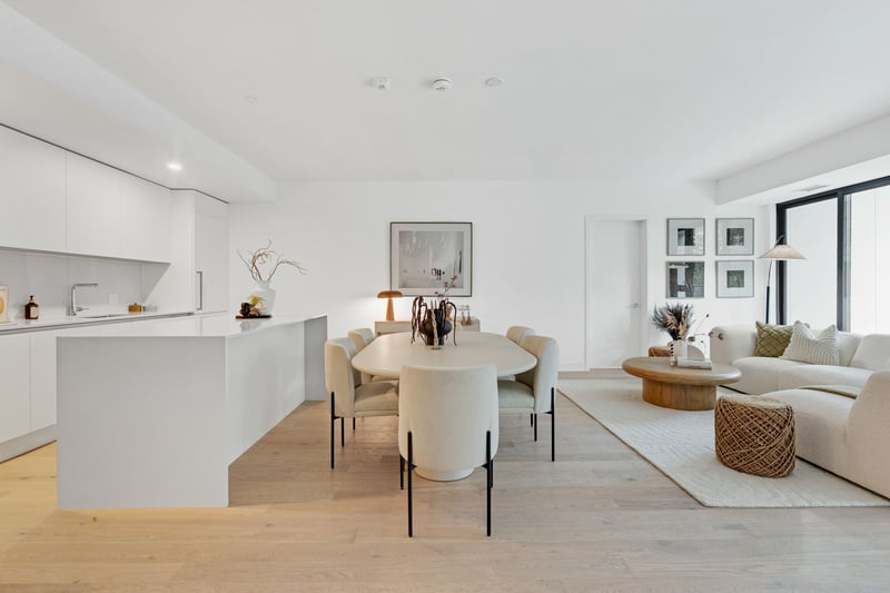 Luxury estate at 200 Keewatin Avenue #PH410, Toronto, ON — photo 32