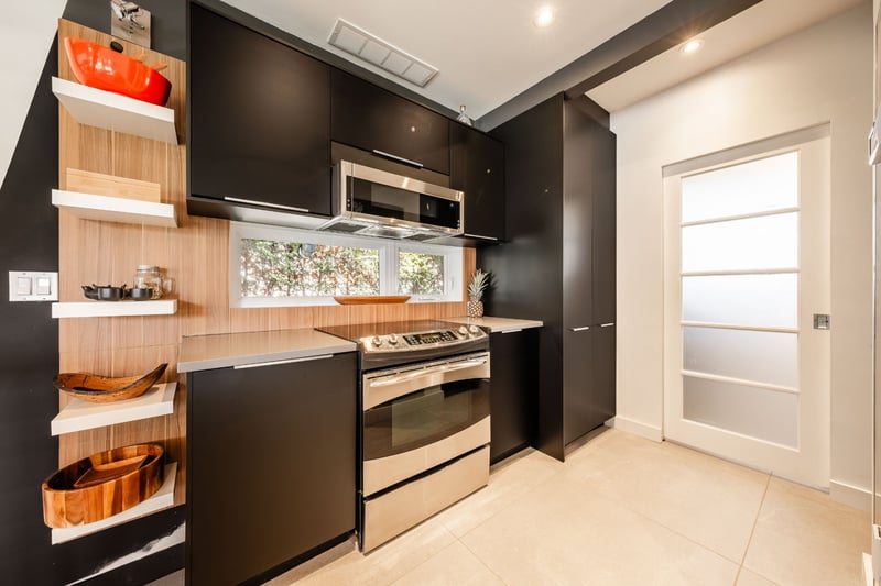 Luxury estate at 84 Rue des Chèvrefeuilles, Saint-Jean-sur-Richelieu, QC — photo 11
