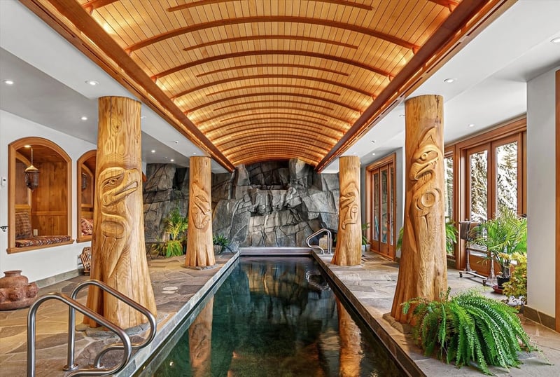 Luxury estate at 3820 Sunridge Drive, Whistler, BC — photo 12