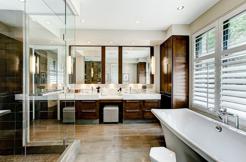 Luxury estate at 528 Rue du Sommet, Mont Saint-Hilaire — photo 19