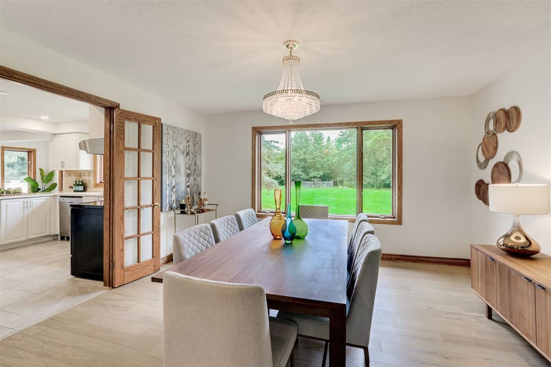 Luxury estate at 22 Rosegarden Drive, Brampton, ON — photo 10