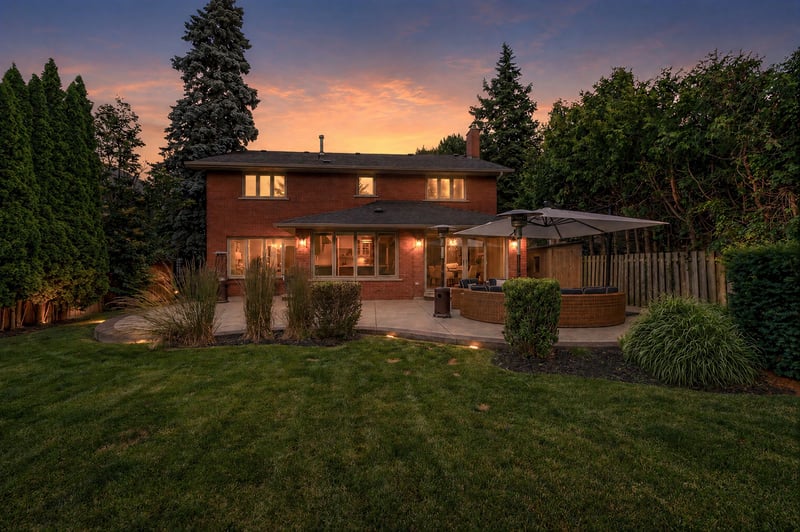 Luxury estate at 807 Indian Road, Mississauga, ON — photo 23