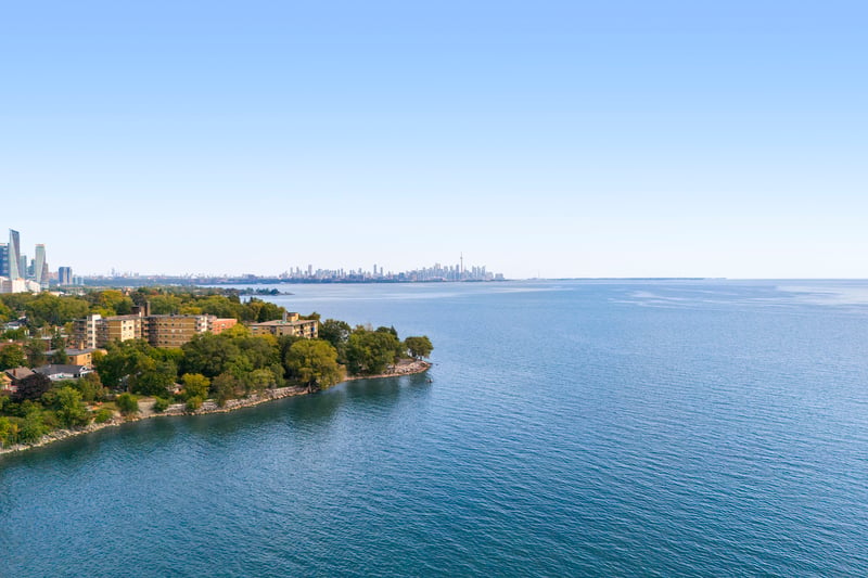 Luxury estate at 1 Lake Shore Drive, Toronto, ON — photo 40