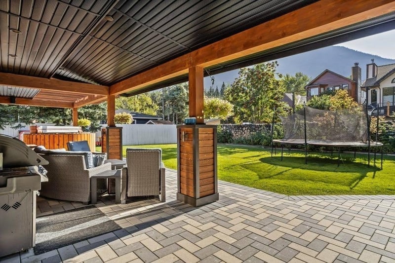 Luxury estate at 115 Spray Avenue, Banff, AB — photo 15
