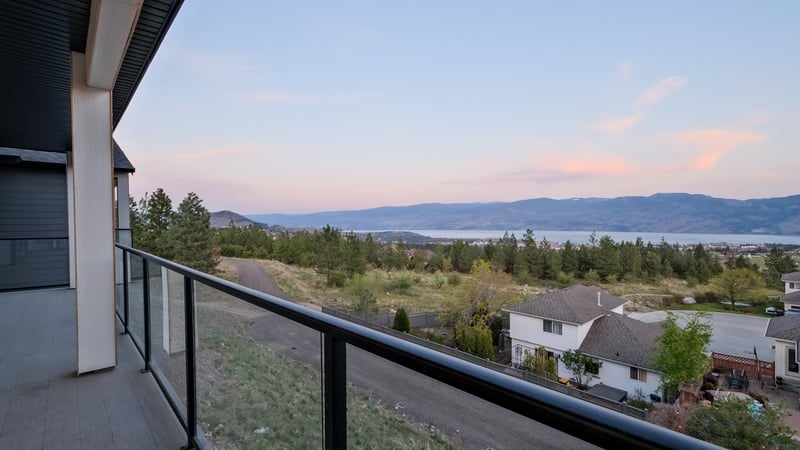 Luxury estate at 2807 Copper Ridge Drive, West Kelowna, BC — photo 9