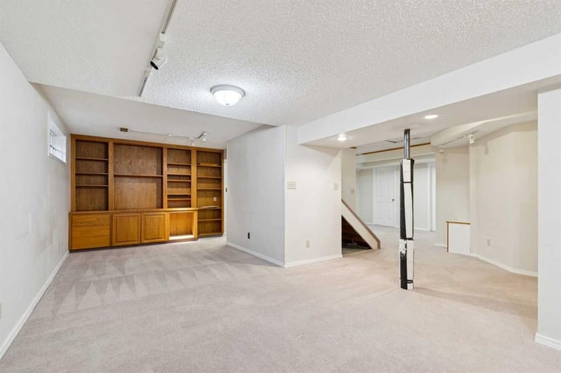 Luxury estate at 1442 Sunwood Road Southeast, Calgary, AB — photo 15