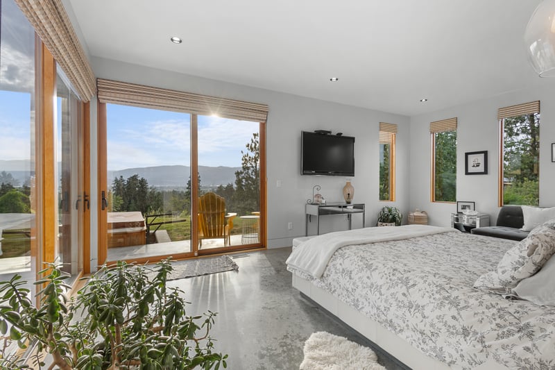 Luxury estate at 3194 Dunster Road, Kelowna, BC — photo 30