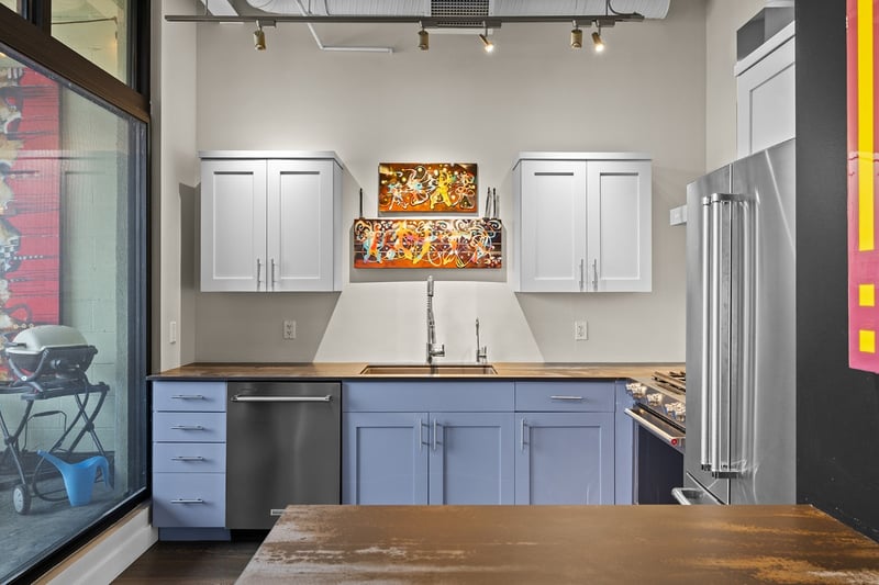 Luxury estate at 605-1630 Pandosy Street, Kelowna, BC — photo 3