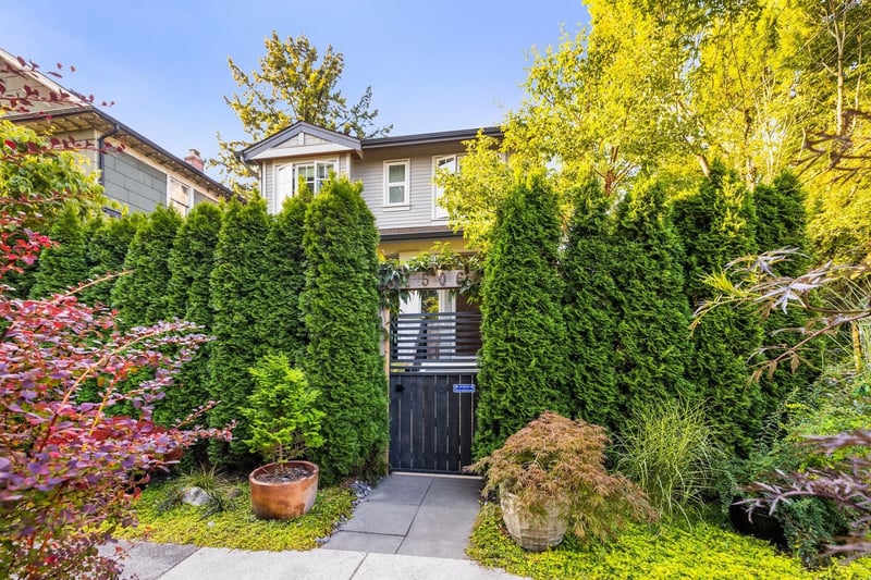 Luxury estate at 1506 East 11th Avenue, Vancouver, BC — photo 31