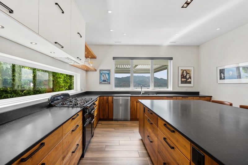 Luxury estate at 1384 Pinot Noir Drive, West Kelowna, BC — photo 33