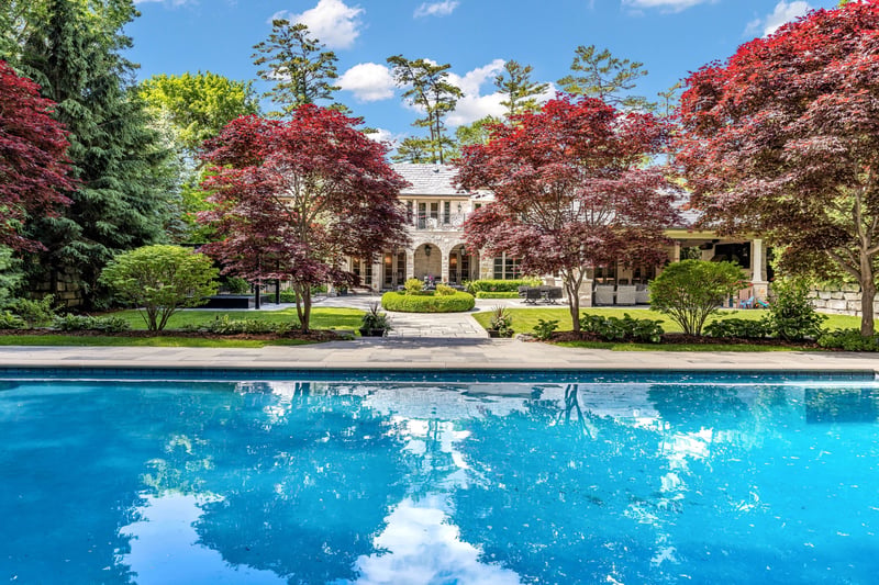 Luxury estate at 113 Maple Grove Drive, Oakville, ON — photo 42