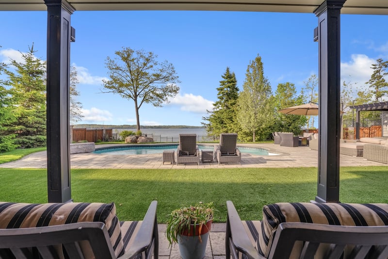Luxury estate at 39 Plunkett Court, Barrie, ON — photo 43