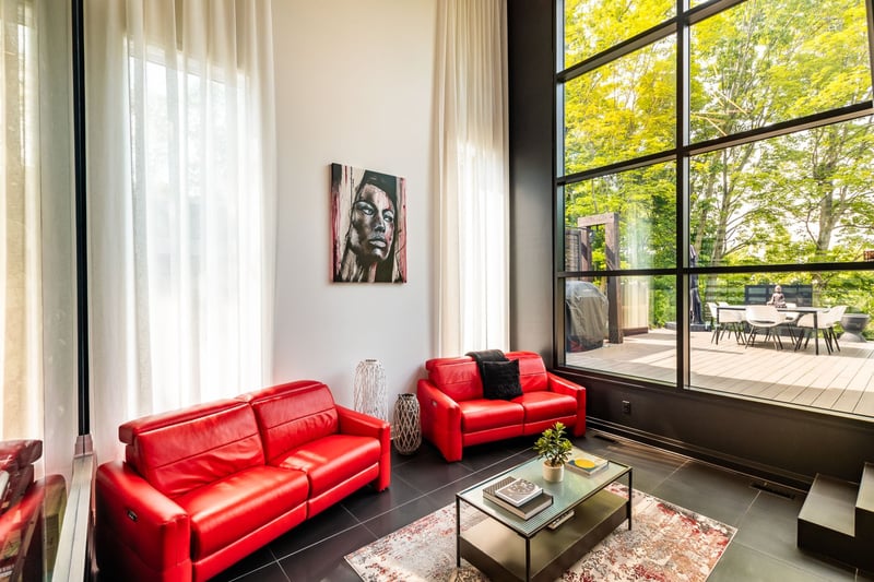 Luxury estate at 757 Rue des Chardonnerets, Mont-Saint-Hilaire, QC — photo 26