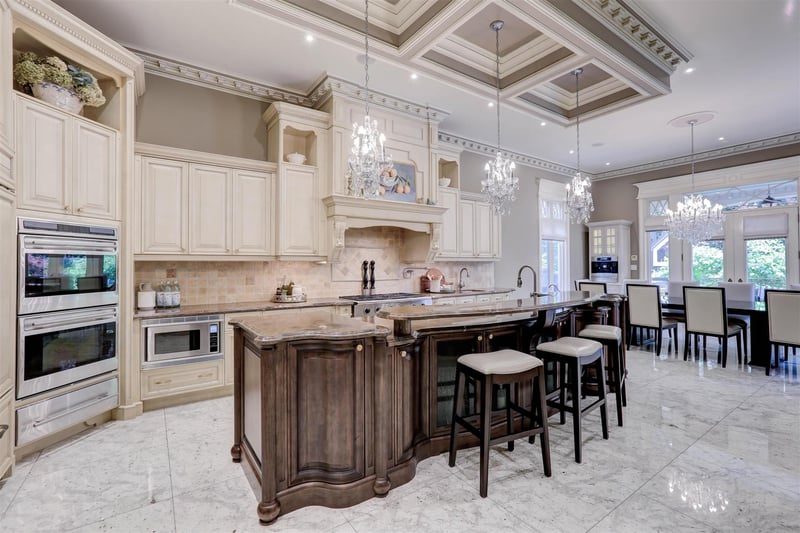 Luxury estate at 95 Eden Vale Dr, King City, ON — photo 33