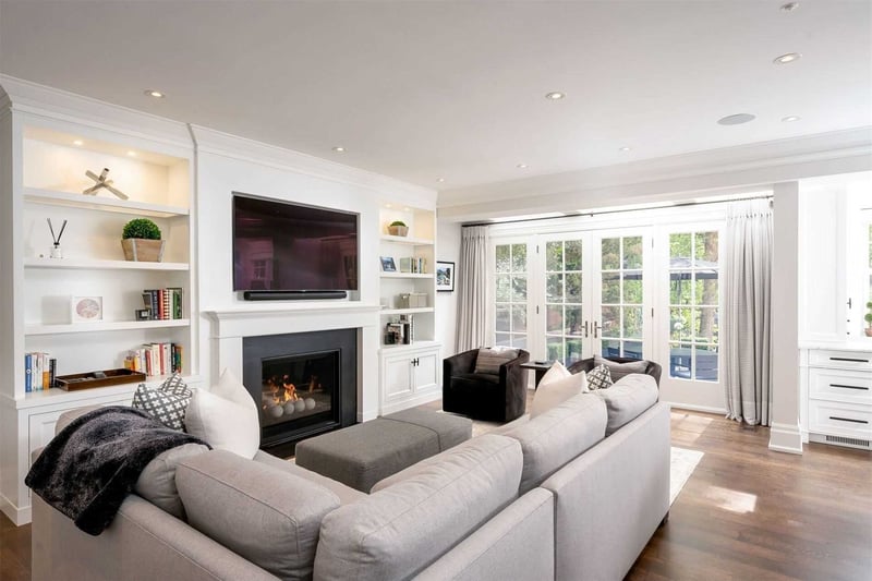 Luxury estate at 75 South Drive, Toronto — photo 9