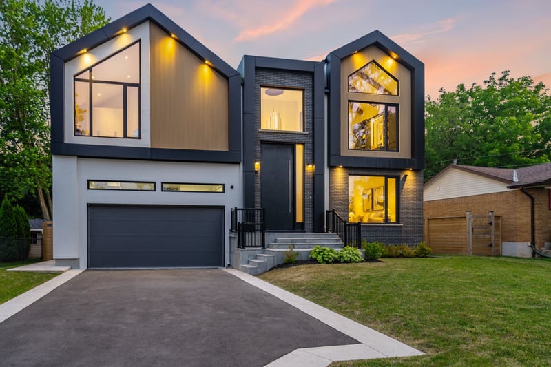 Luxury estate at 298 Strathcona Drive, Burlington, ON — photo 35