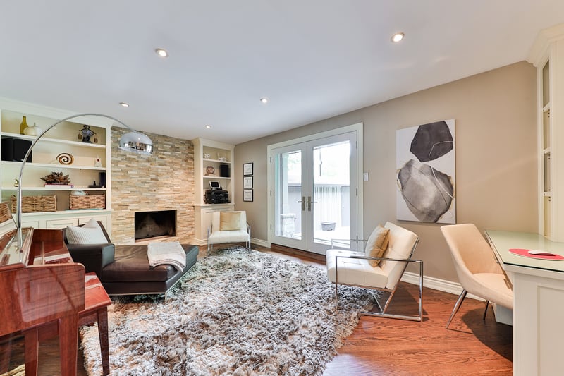 Luxury estate at 1293 Greenoaks Drive, Mississauga, ON — photo 11