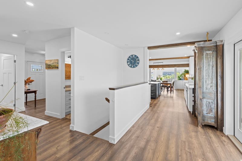 Luxury estate at 7207 Tucelnuit Drive, Oliver, BC — photo 9