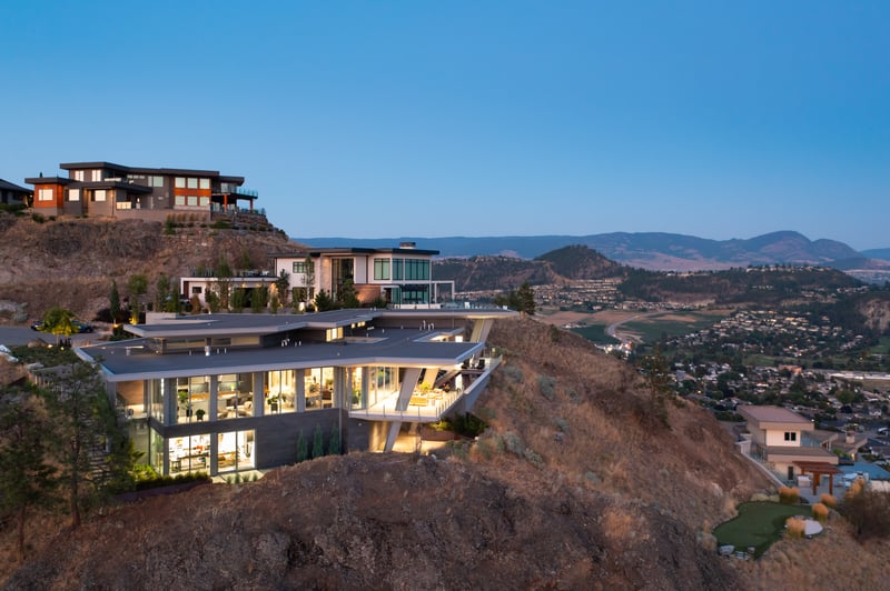 Luxury estate at Kelowna — photo 4